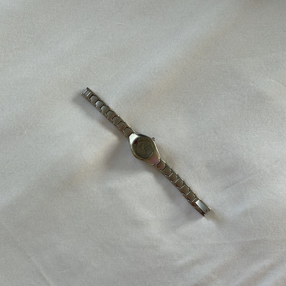 VINTAGE GUCCI WATCH - Picture 3 of 5